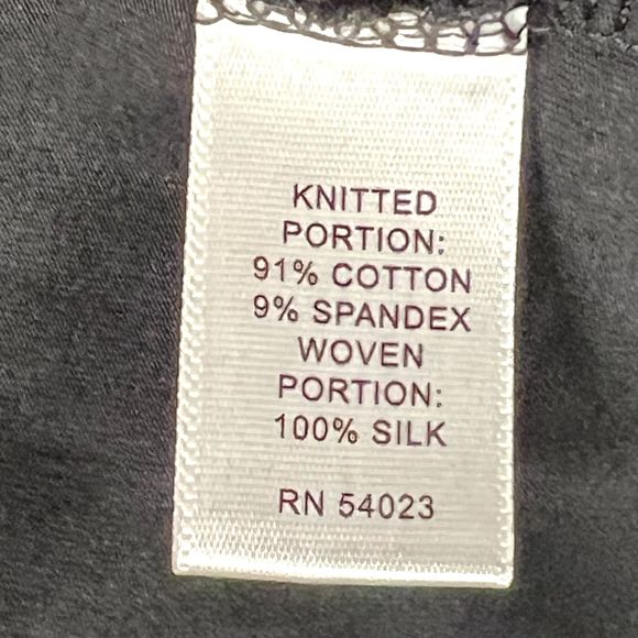 Elegant Black Pleated Women's Top - Picture 7 of 13